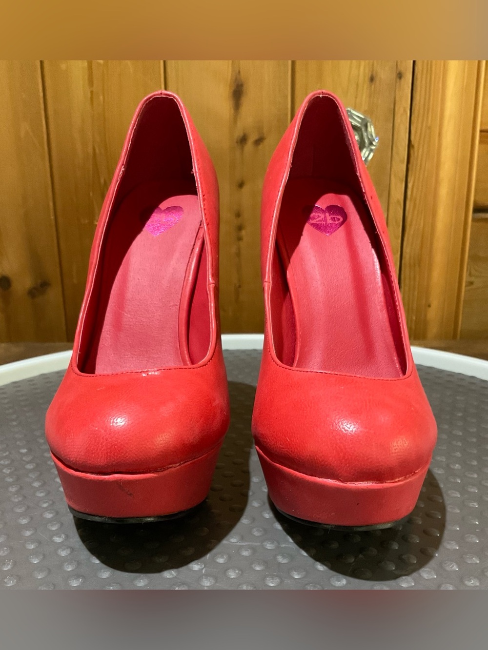 Brave Women’s Size 6 Red Platform Man Made High Heels with Spikes